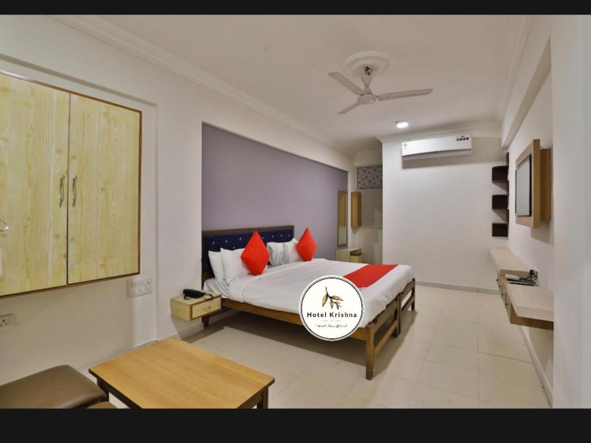 Hotel Krishna Ahmedabad Exterior photo